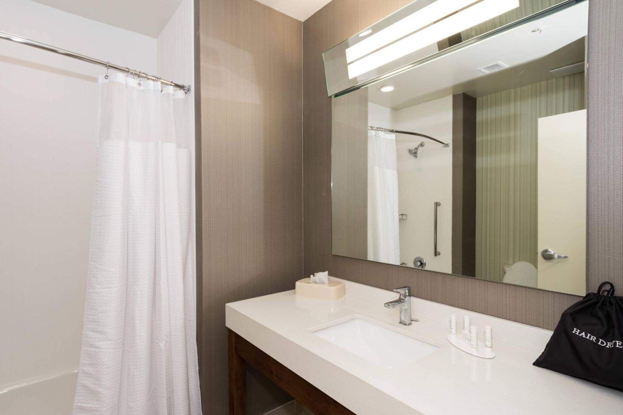 Courtyard By Marriott Fayetteville Fort Liberty - Spring Lake Extérieur photo