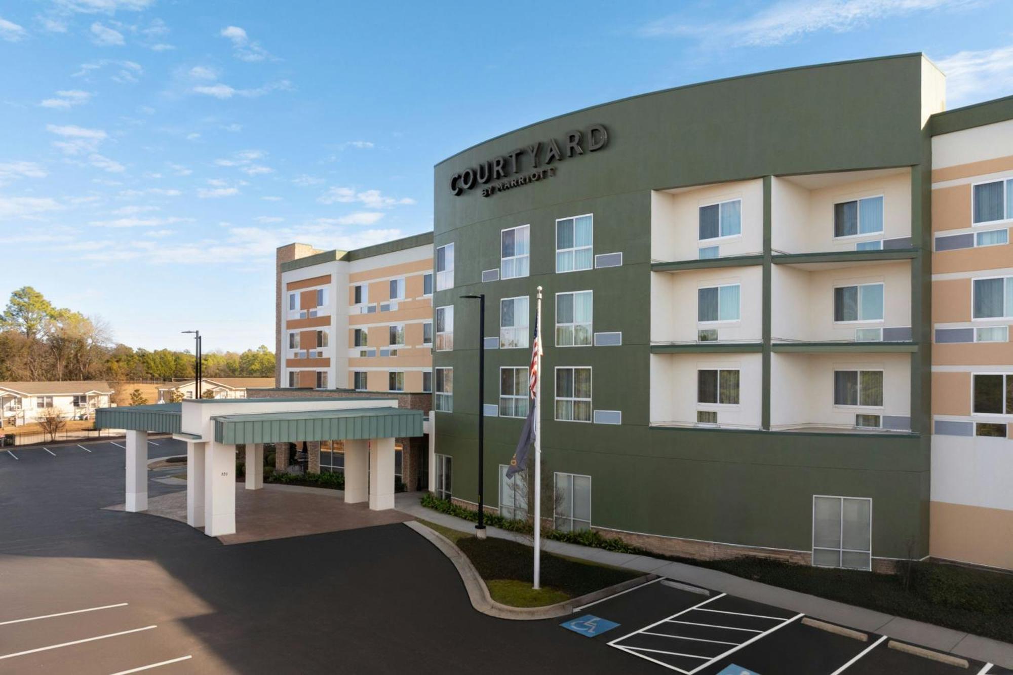 Courtyard By Marriott Fayetteville Fort Liberty - Spring Lake Extérieur photo