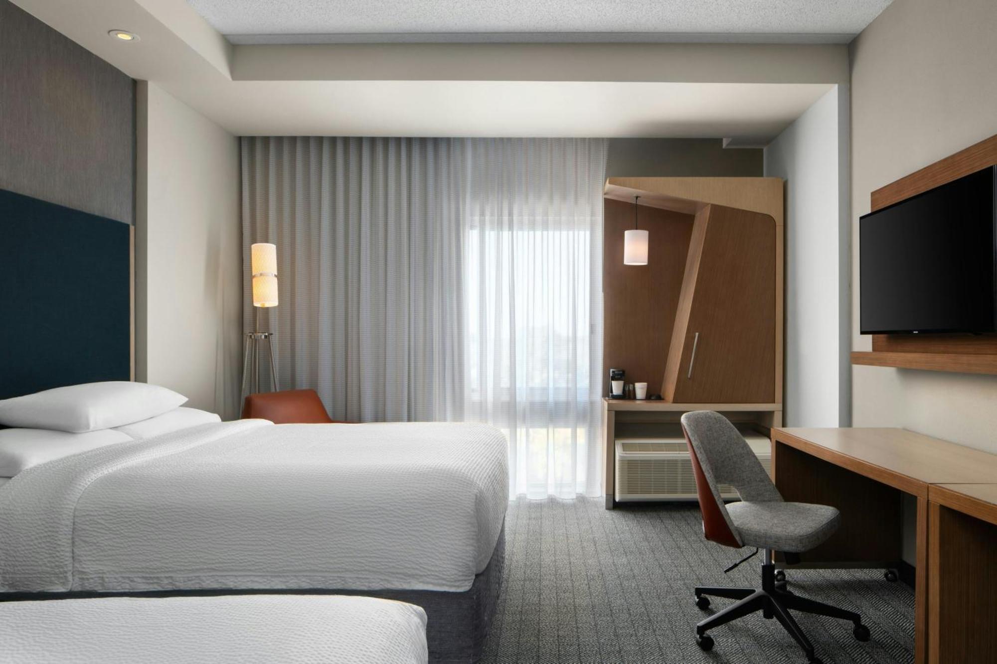 Courtyard By Marriott Fayetteville Fort Liberty - Spring Lake Extérieur photo